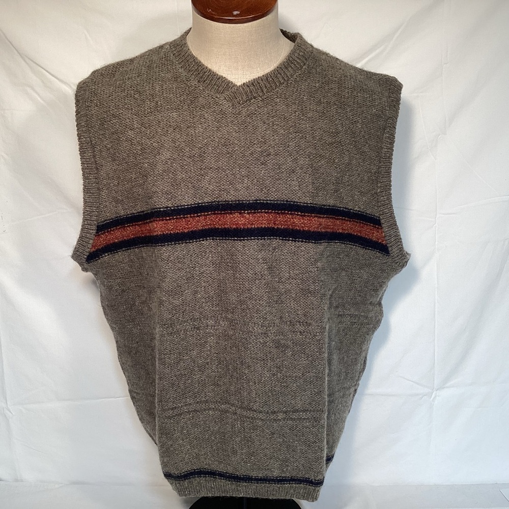 Woolrich Vintage Pullover V-Neck Sweater Vest Gray with Stripes Mens XL Tall
